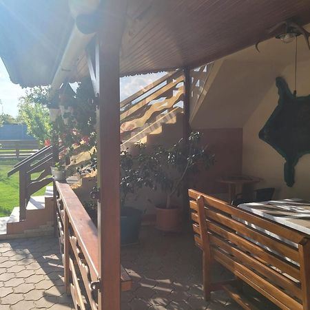 Casa Viviana Hotel Baia Bagian luar foto