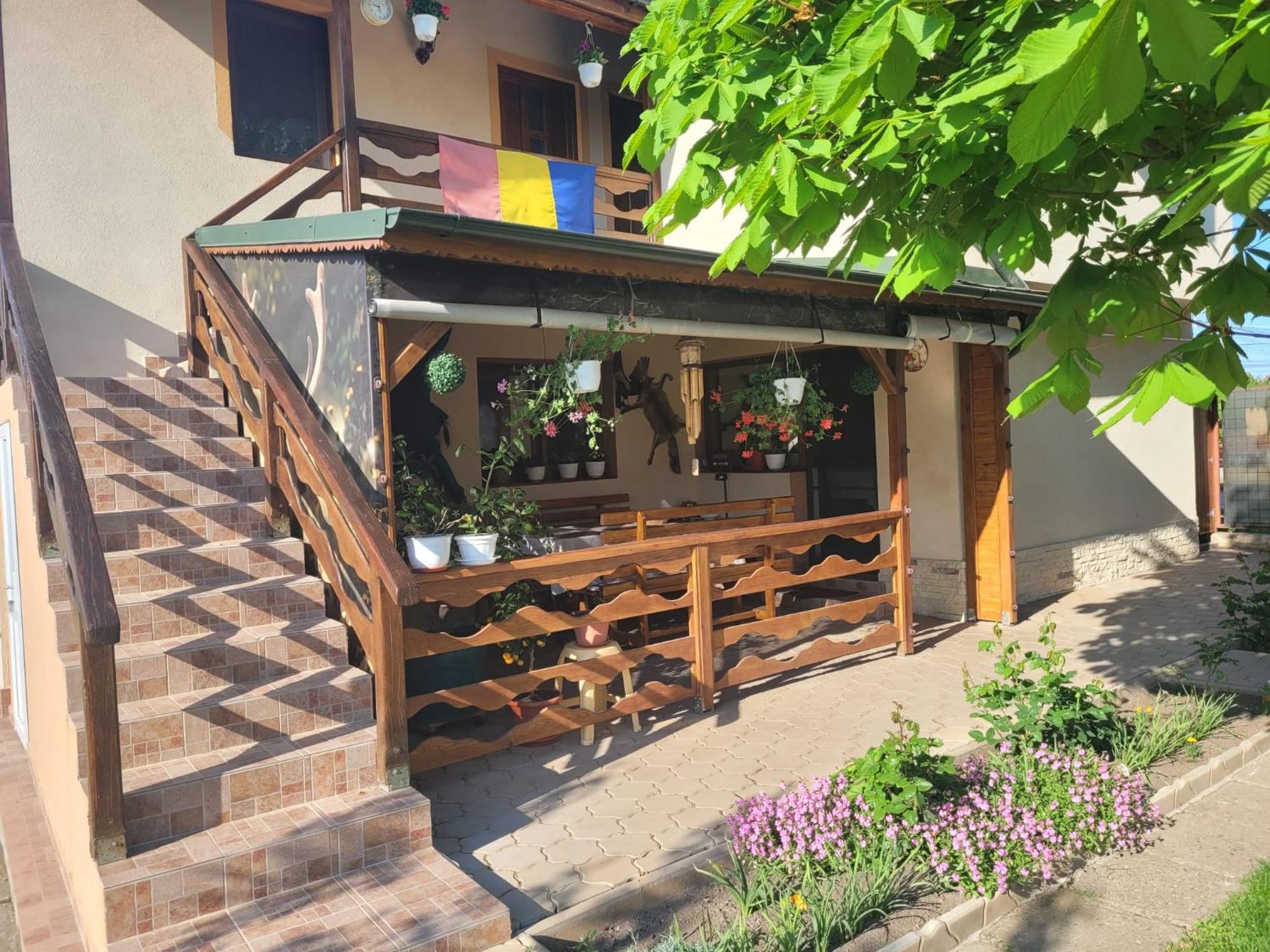 Casa Viviana Hotel Baia Bagian luar foto